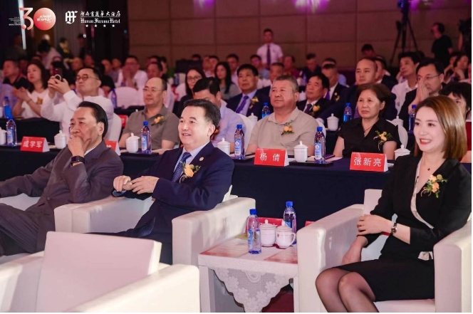 点亮更多留守儿童的艺术梦想“[传奇之声]”儿童歌唱团“公益项目启动